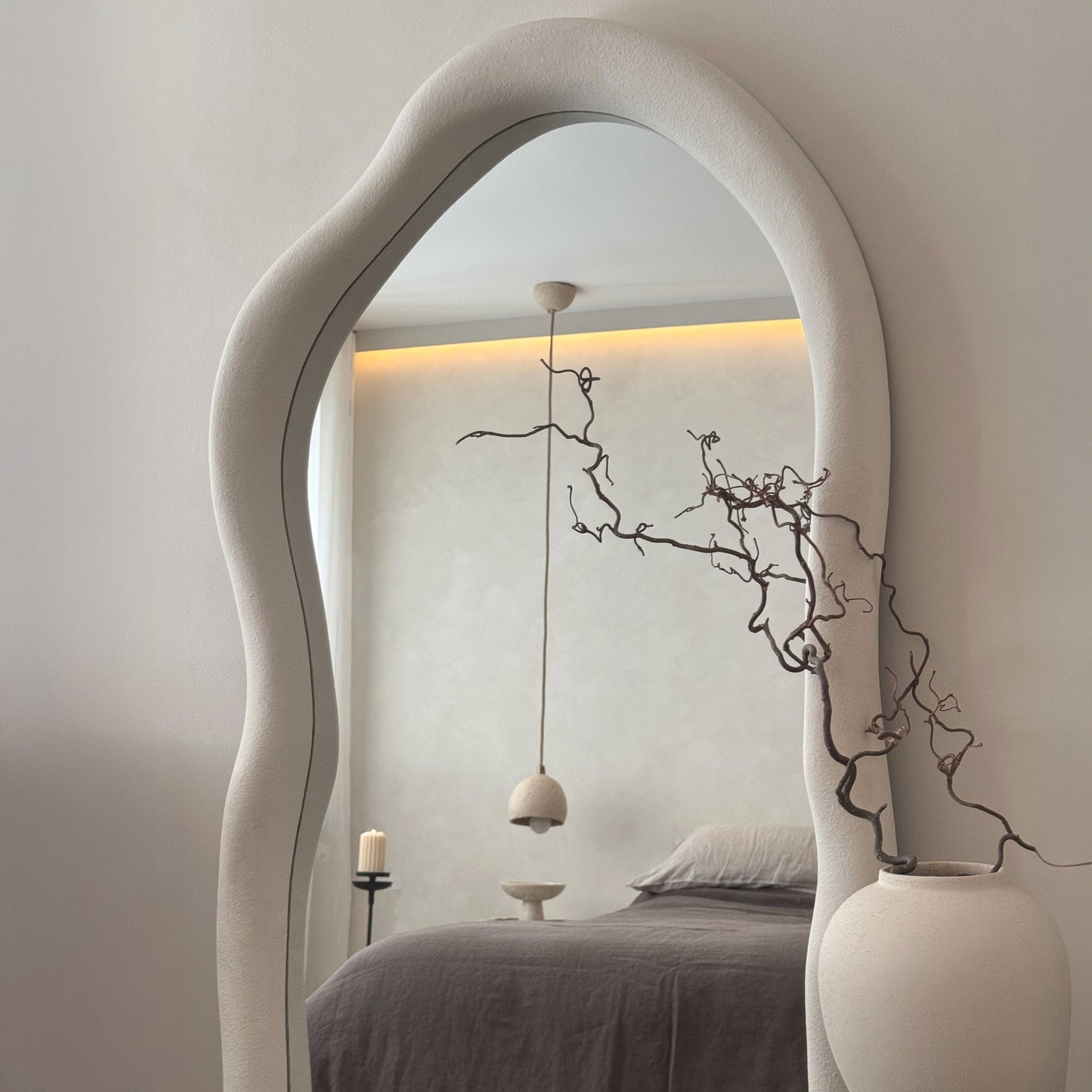 Wabi-Sabi - Grand miroir irrégulier en béton pleine longueur 170cm x 80cm
