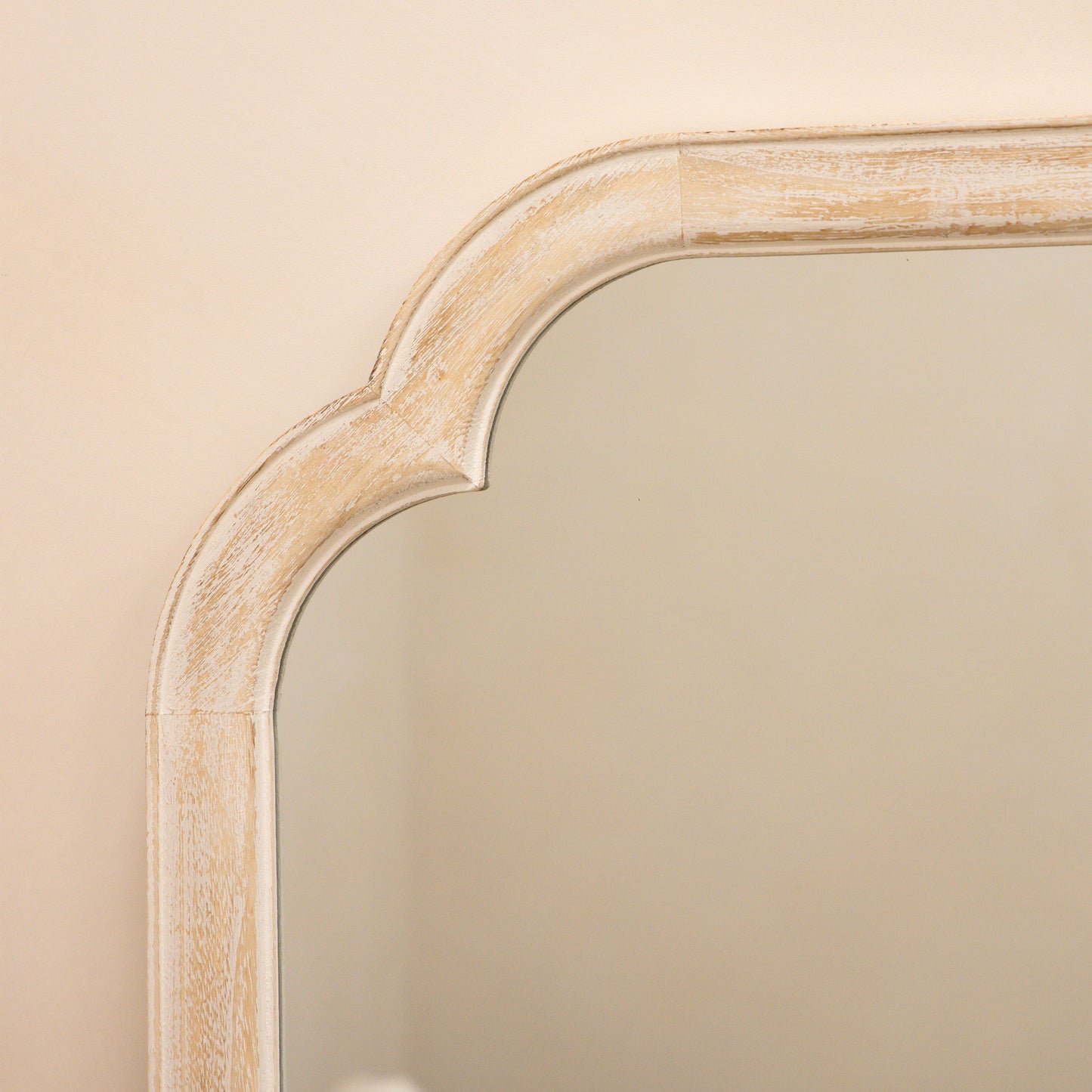 Elena - Miroir de Cheminée Arqué en Bois Blanchi 100cm x 75cm