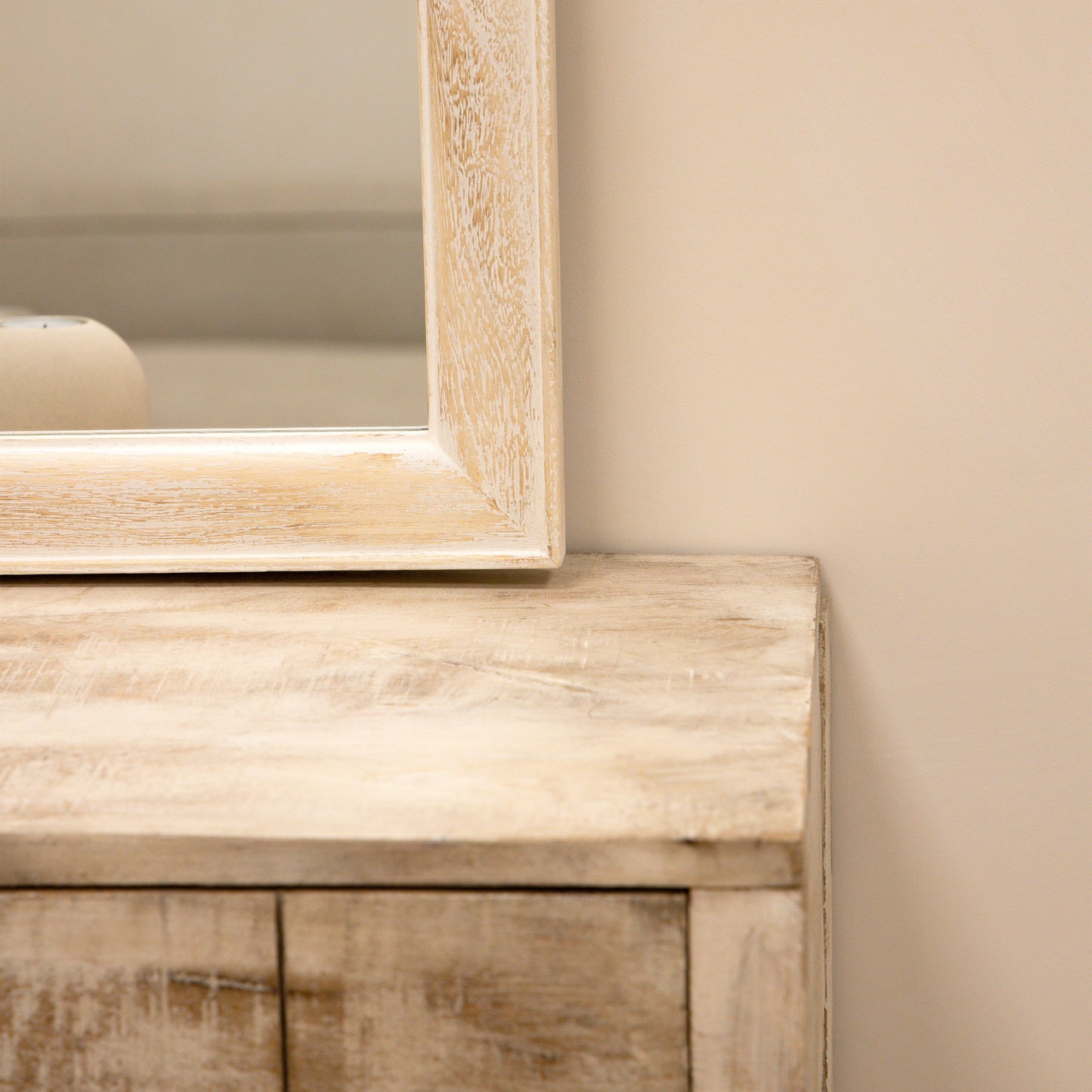 Elena - Miroir de Cheminée Arqué en Bois Blanchi 100cm x 75cm